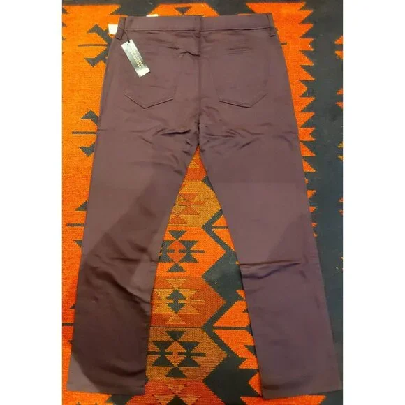 NEW Banana Republic Men's Slim, Stretch Eggplant Purple Travel Jean. 32W x 30L - Picture 2 of 9